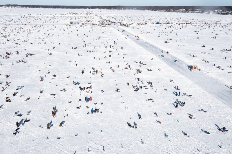A look at ice fishing gambling